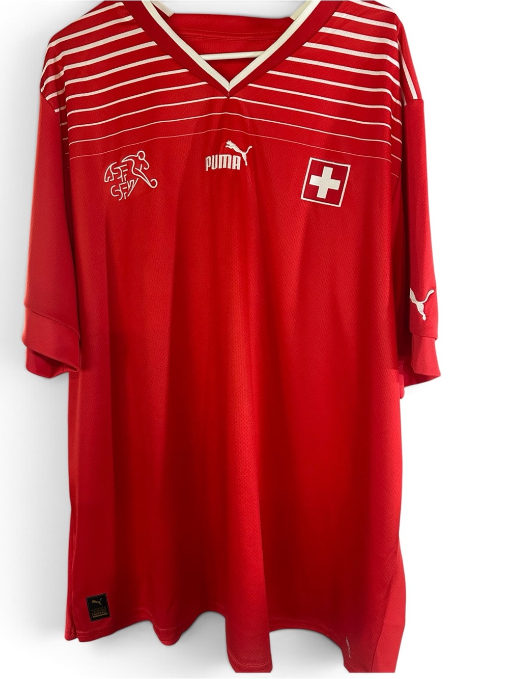 Puma Men's Red V-Neck Switzerland 2022-2023 Home Football Jersey 3XL